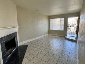 8528 German Dr in Sacramento, CA - Building Photo - Building Photo