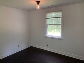 2036 Overhill Dr in Nashville, TN - Building Photo - Building Photo