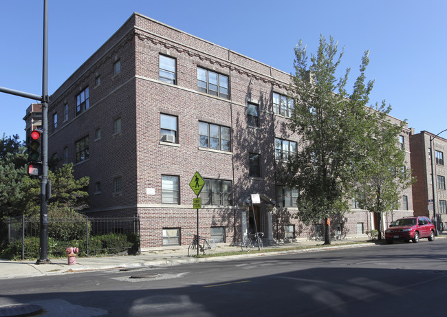 1358 W Foster Ave in Chicago, IL - Foto de edificio - Building Photo