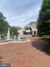 4601 N Park Ave in Chevy Chase, MD - Building Photo - Building Photo