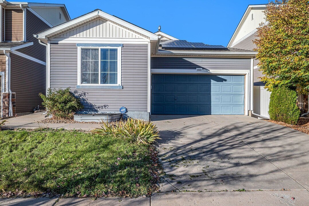 20661 Randolph Pl in Denver, CO - Building Photo