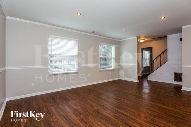 9512 Robert Burns Ct in Charlotte, NC - Building Photo - Building Photo