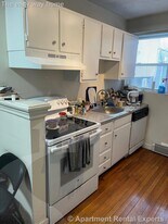 402 Highland Ave, Unit #2 in Somerville, MA - Building Photo