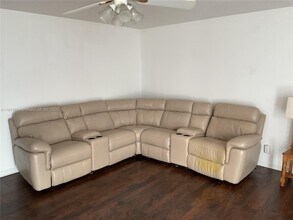 516 Saxony Dr in Delray Beach, FL - Building Photo - Building Photo