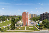 Sheppard Birchmount 2 in Toronto, ON - Building Photo - Building Photo