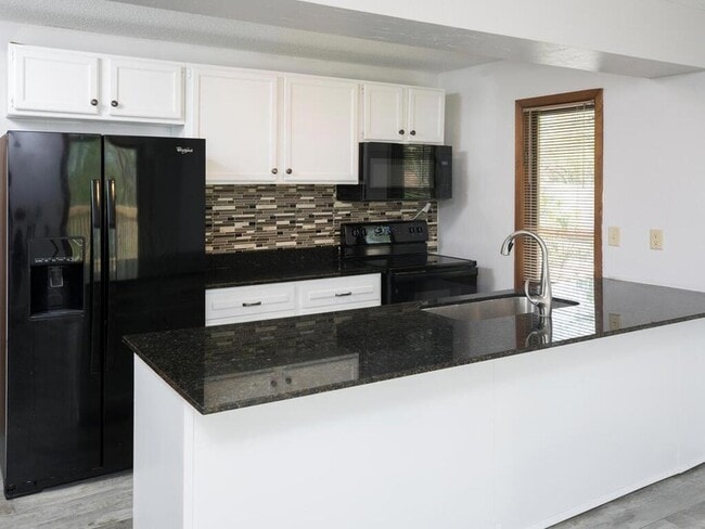 23622 Smithtown Rd