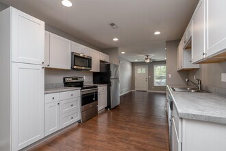 603 Hunt Ave in Columbia, MO - Building Photo - Building Photo