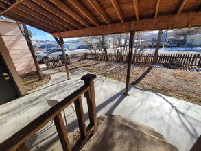 595 Charles Ave in Green River, WY - Foto de edificio - Building Photo