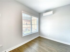 4 Berkeley St in Norwalk, CT - Foto de edificio - Building Photo