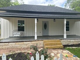 1014 S 3rd St in Temple, TX - Building Photo