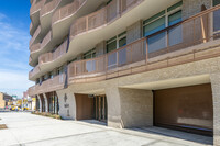 The Wave in Brooklyn, NY - Foto de edificio - Building Photo