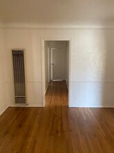 3016 W 43rd Plz, Unit 1 in Los Angeles, CA - Building Photo - Building Photo