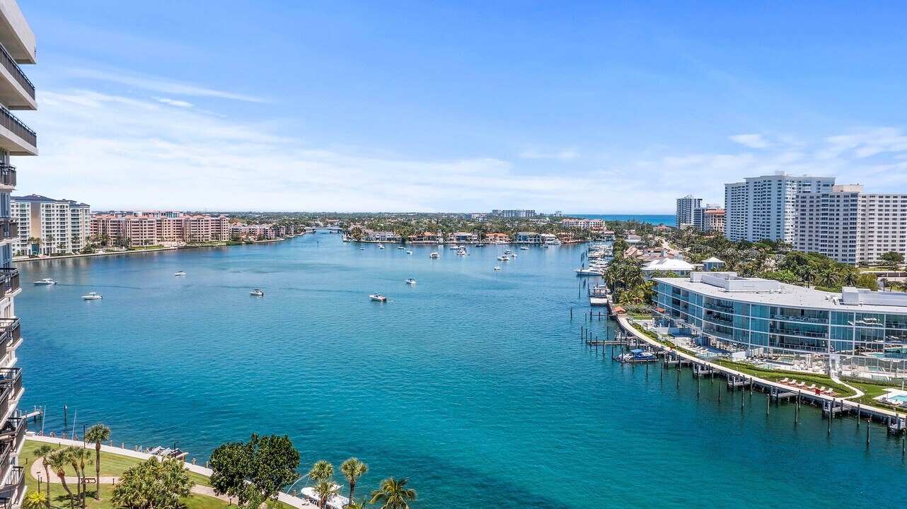 901 E Camino Real in Boca Raton, FL - Building Photo