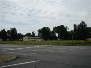 319 Fairmont Dr in Hermitage, PA - Foto de edificio - Building Photo