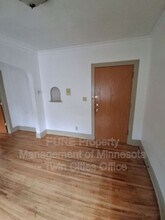 4350 Minnehaha Ave in Minneapolis, MN - Building Photo - Building Photo