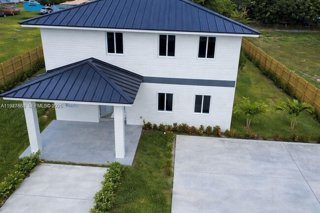 property at 722 NW 6th Ct