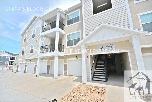 property at 14643 Bloom Dr