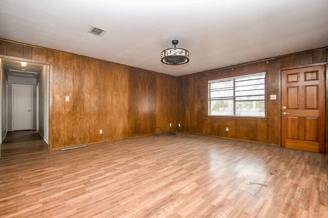 property at 11602 Dover St