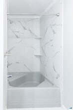 84 Front St in Putnam, CT - Building Photo - Building Photo