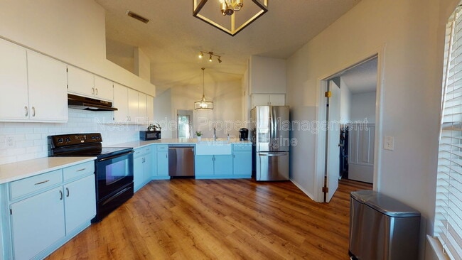 property at 500 Penman Rd