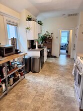 122 Gore St, Unit 2 in Cambridge, MA - Building Photo - Building Photo