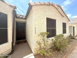 8520 W Palm Ln in Phoenix, AZ - Building Photo - Building Photo