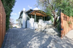 1307 Maltman Ave in Los Angeles, CA - Building Photo