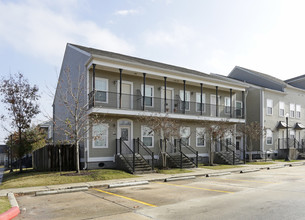 Walnut Square in New Orleans, LA - Building Photo - Building Photo