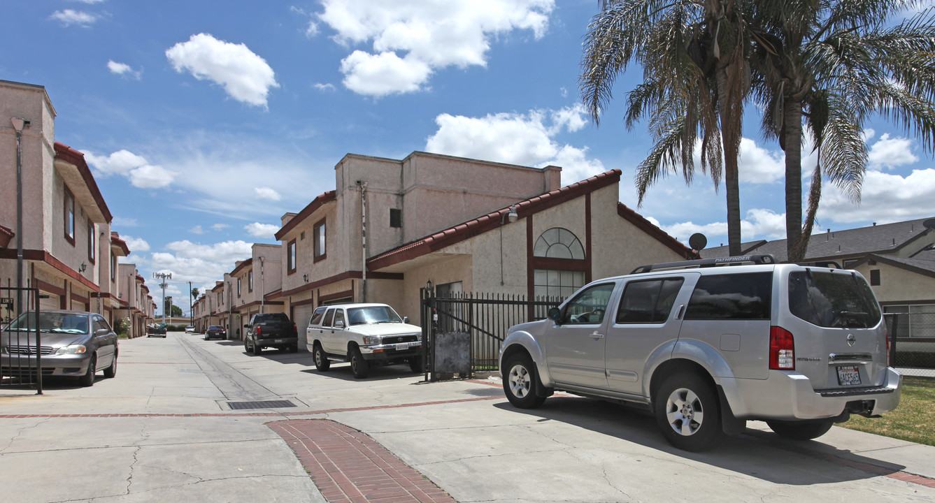 1440 California Ave in La Puente, CA - Building Photo