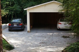 1212 Virginia Ave. NE, Unit Unit#2 - Upstairs in Atlanta, GA - Building Photo - Building Photo