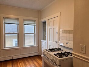 765 Broadway in Everett, MA - Building Photo - Building Photo