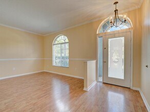 4230 Harbor Lake Dr in Lutz, FL - Building Photo - Building Photo