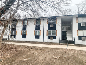 Alamance Church Apartments in Greensboro, NC - Building Photo - Building Photo