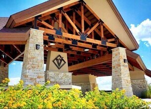 32919 Silver Mdw Wy in Pattison, TX - Building Photo - Building Photo