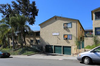 3810-3822 50th St in San Diego, CA - Foto de edificio - Building Photo