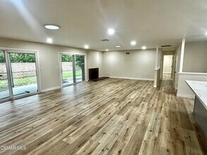 2535 N Phyllis St in Simi Valley, CA - Building Photo - Building Photo