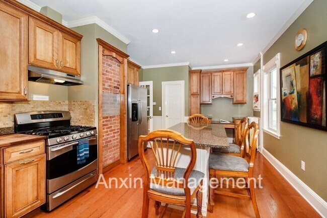 property at 33 Mapleton St