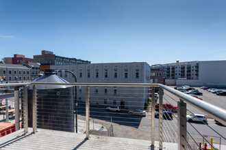 The Lofts at Frog Alley in Schenectady, NY - Building Photo - Interior Photo