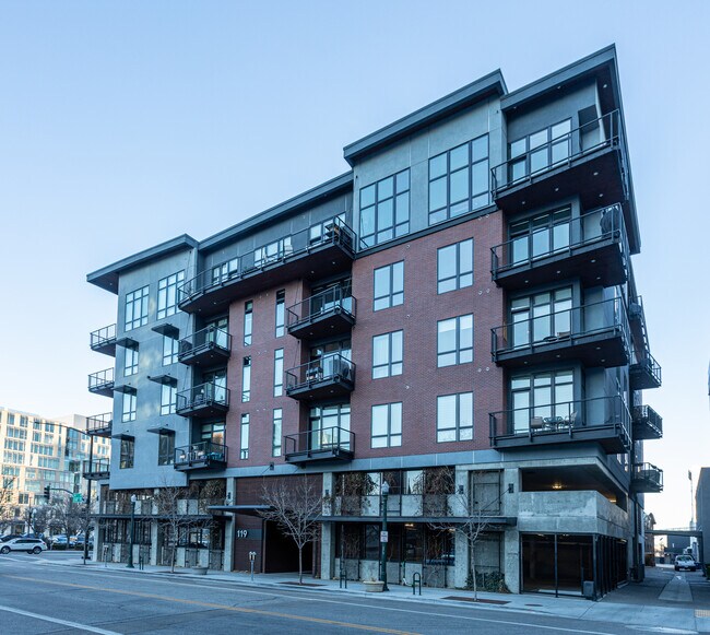 One Nineteen Building in Boise, ID - Building Photo - Building Photo