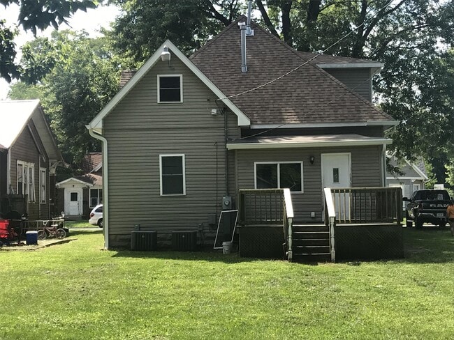 1122 S 9th St in Terre Haute, IN - Building Photo - Building Photo