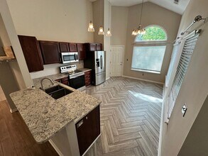 917 Gerardi Rd in Lexington, KY - Building Photo - Building Photo