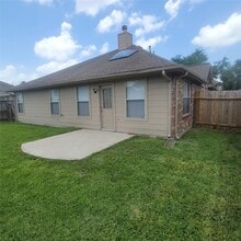 1411 Hunter Ridge Ct in Fresno, TX - Building Photo - Building Photo