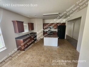 1297 Easterwood Blvd in Gardendale, AL - Building Photo - Building Photo