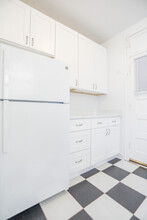 1624 W Lunt Ave, Unit #1A in Chicago, IL - Building Photo - Building Photo