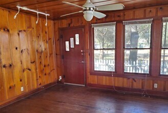 4409 Merle Dr in Austin, TX - Building Photo - Building Photo