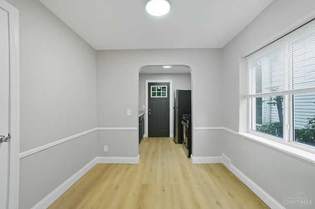 5716 Hamilton Ave in Cincinnati, OH - Building Photo - Building Photo