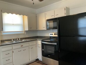 15 Bluff Ct in Fairview Heights, IL - Building Photo - Building Photo