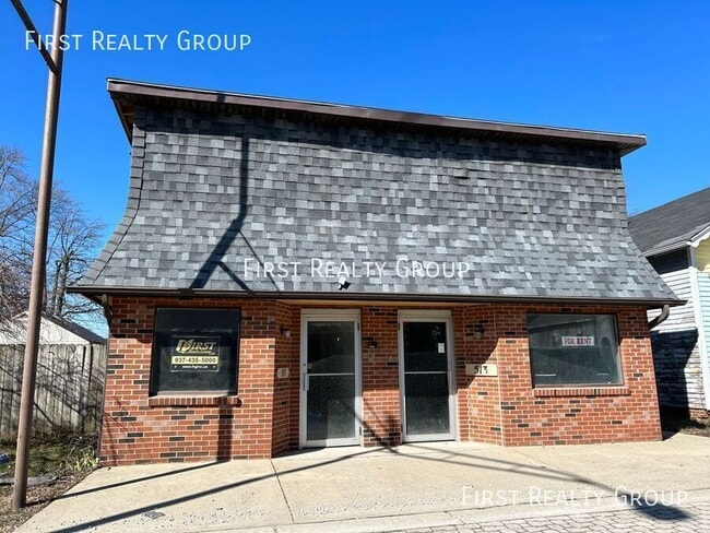 property at 515 S Main St