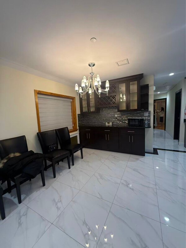 120-13 9th Ave in Queens, NY - Foto de edificio - Building Photo