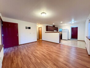419 Willow St in Bremerton, WA - Building Photo - Building Photo